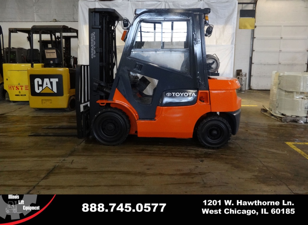  2005 Toyota 7FGU25 Forklift on Sale in Wisconsin