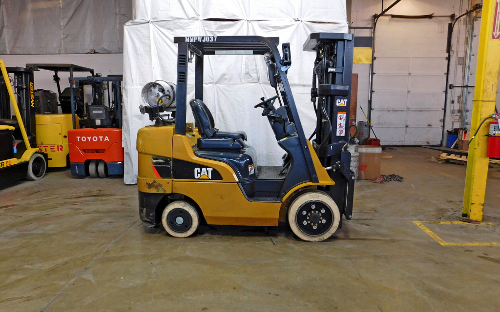  2012 Caterpillar 2C6000 Forklift on Sale in Wisconsin
