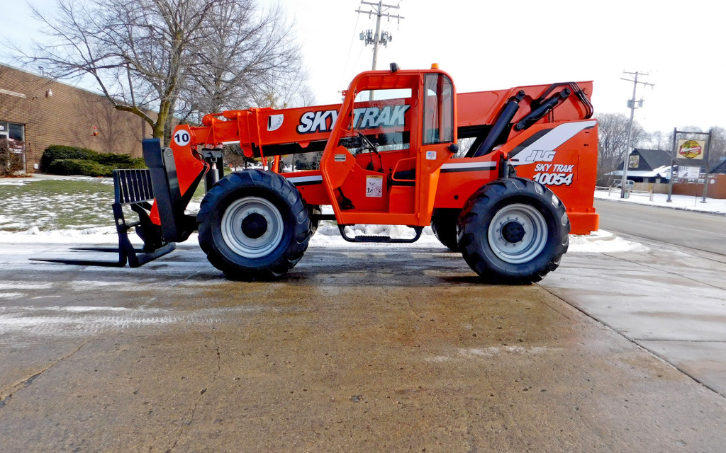  2006 SkyTrak 10054 Telehandler on Sale in Wisconsin