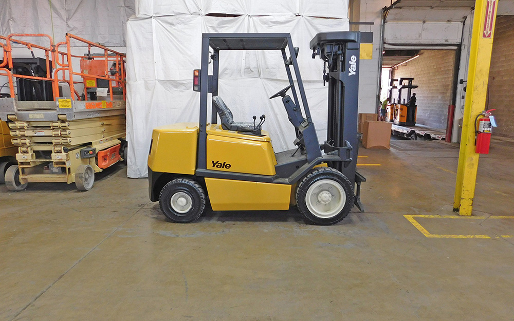  2003 Yale GDP060 Forklift on Sale in Wisconsin