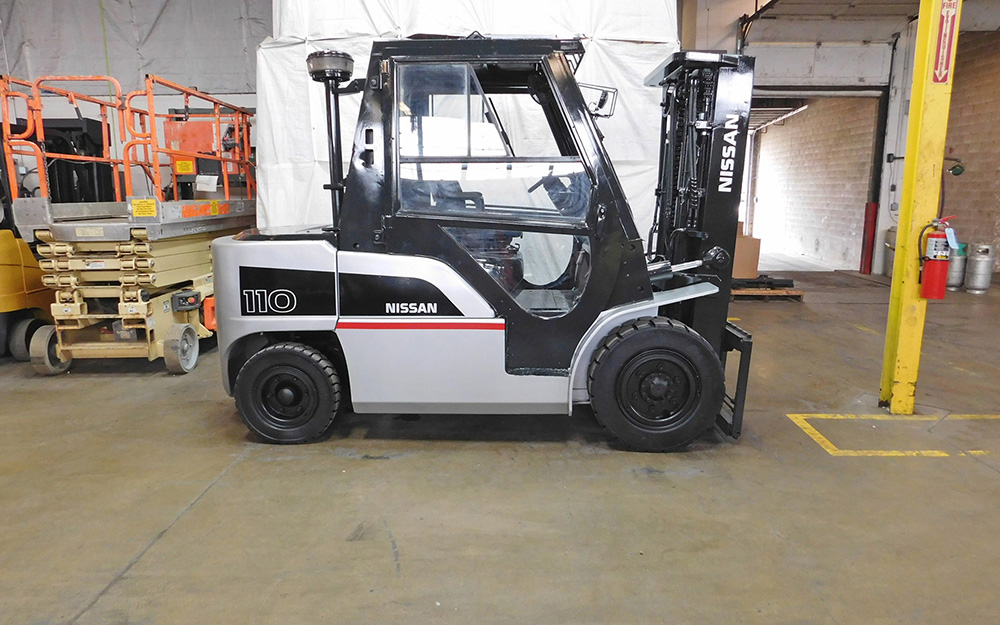  2011 Nissan PFD110Y Forklift On Sale In Wisconsin