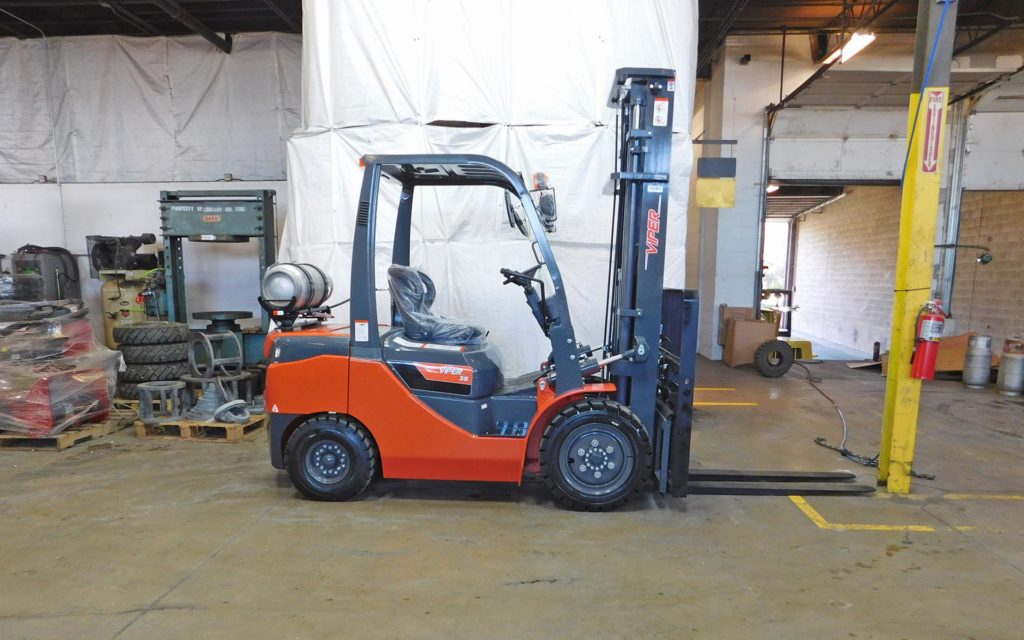  2016 Viper FY35 Forklift on Sale in Wisconsin