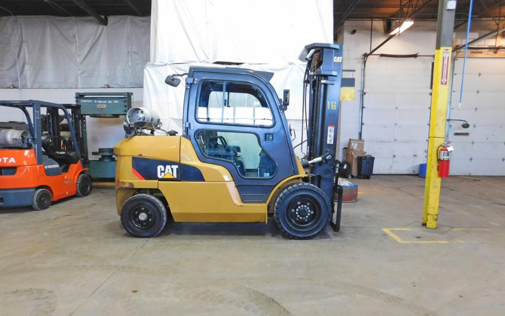  2014 Caterpillar GP55N1 Forklift on Sale in Wisconsin
